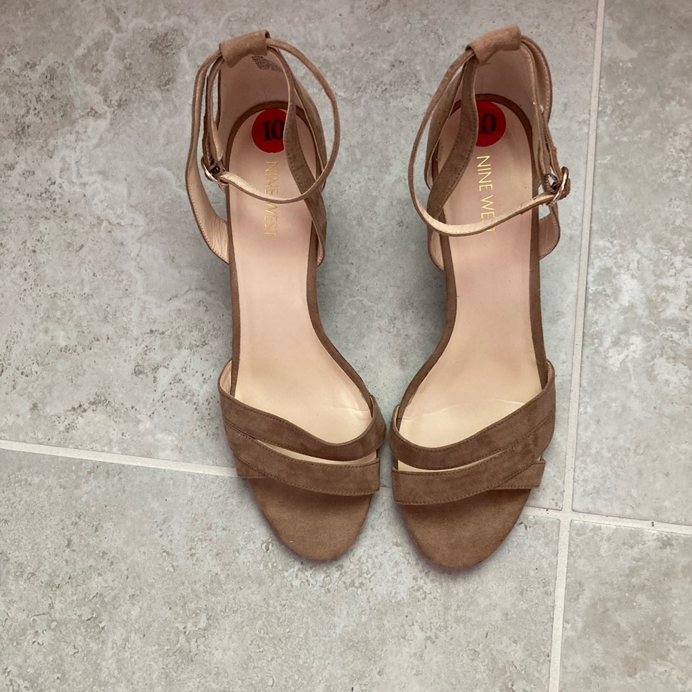 Nine West Revive Skinny Wedge
Heel Ankle Strap Beige SZ 10